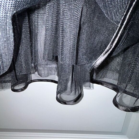 Flora by Flora Nikrooz Triangle Sheer Camisole Night Top - Picture 8 of 8